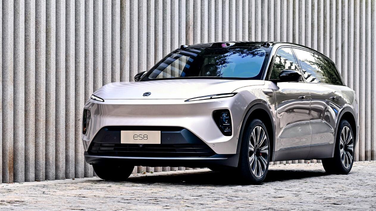 Nio to start new ES8 delivery on Jun 28, cuts price of top trim by <img decoding=