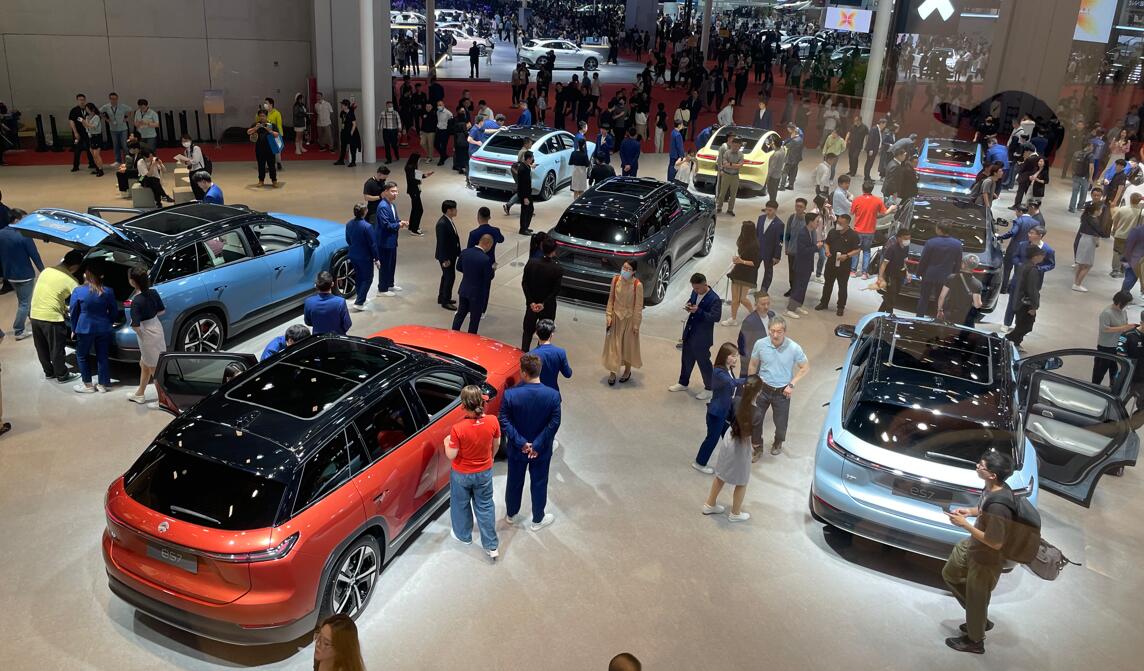 China issues new measures to boost auto consumption with emphasis on support for NEVs