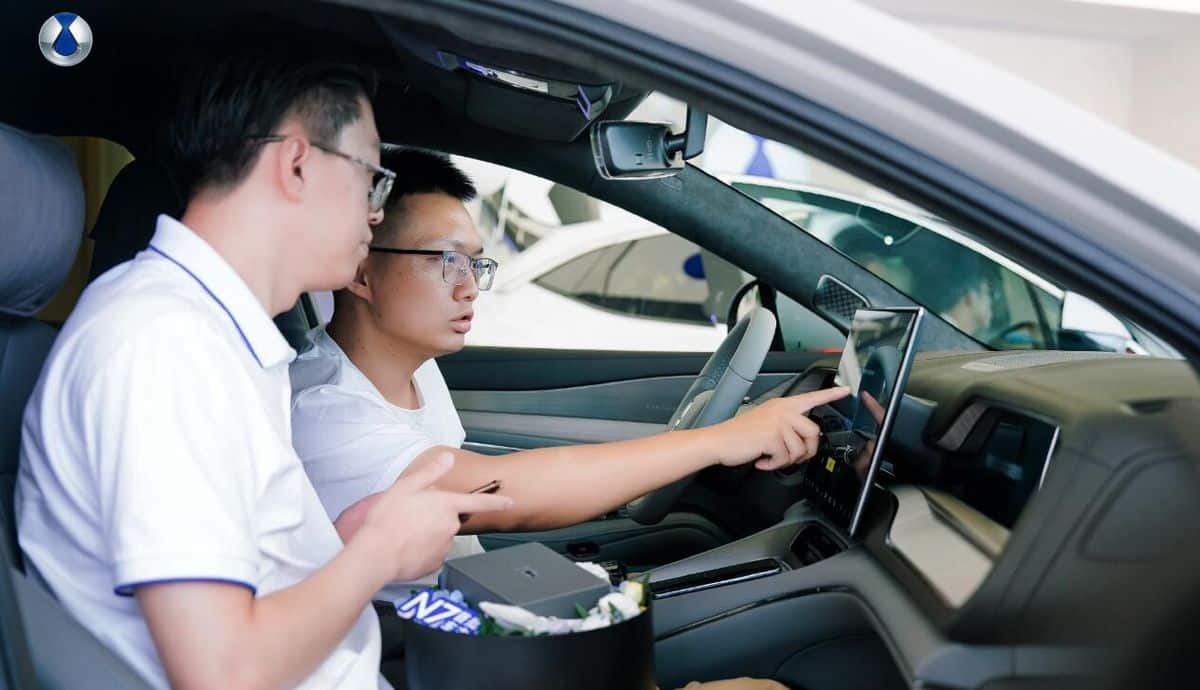 BYD's Denza brand begins delivery of Denza N7 SUV