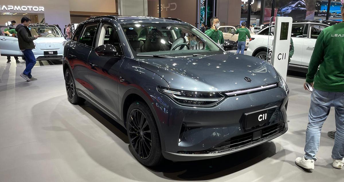 Stellantis mulls tie-up with Chinese EV maker, report says