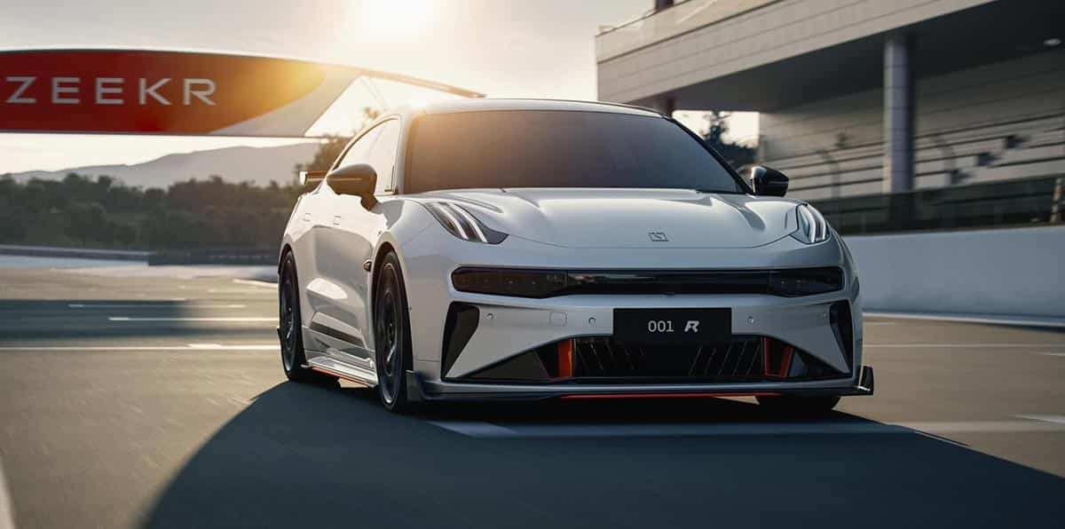 Zeekr unveils Zeekr 001 FR electric supercar, deliveries to begin in Oct