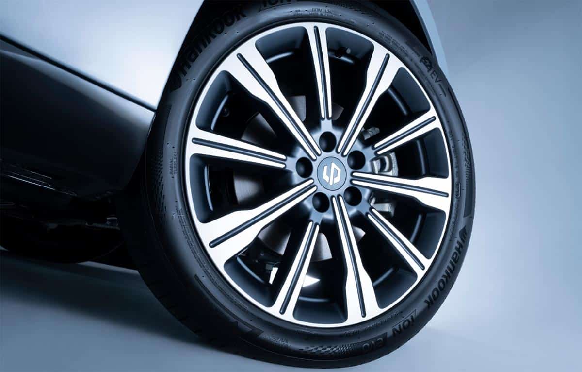 Leapmotor to launch EREV variant of C01 sedan with ultra-long battery range on Sept 20