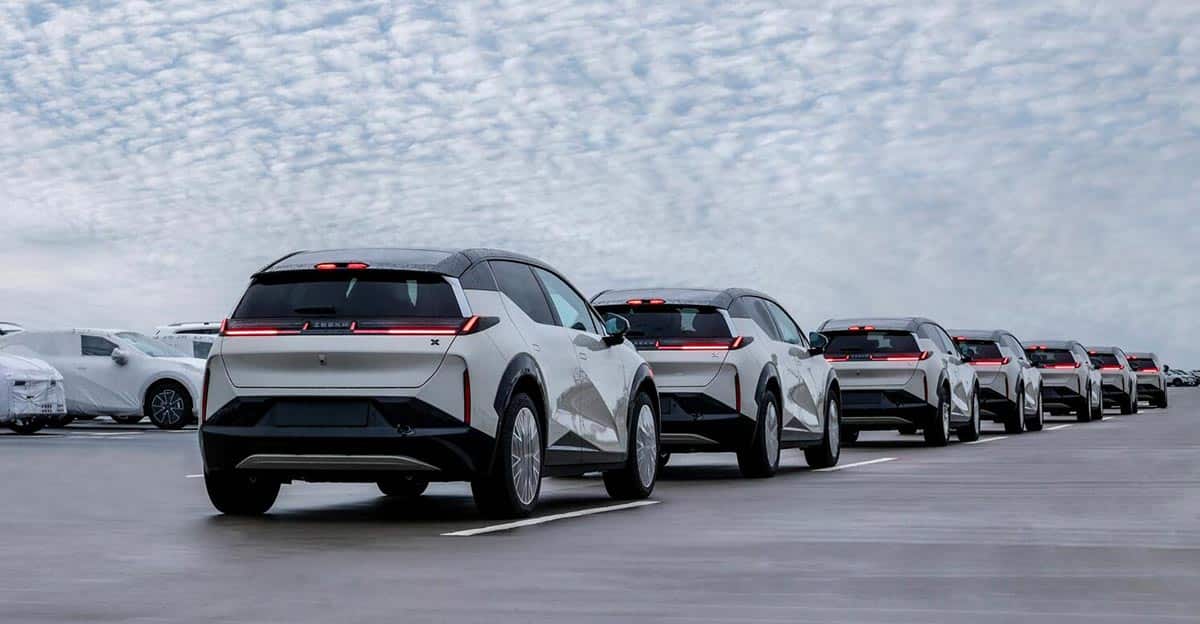 Zeekr ships 1st batch of Zeekr X EVs to Europe