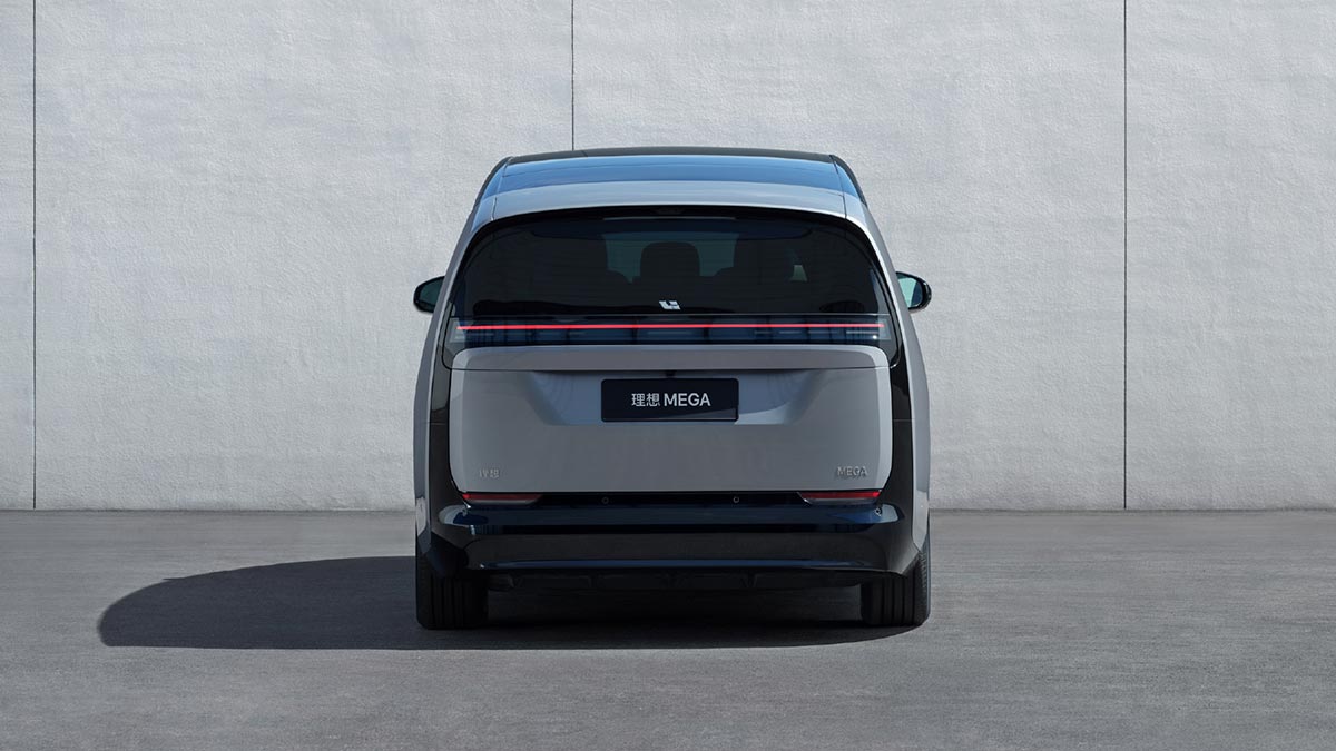 Li Auto releases more official images of Li Mega