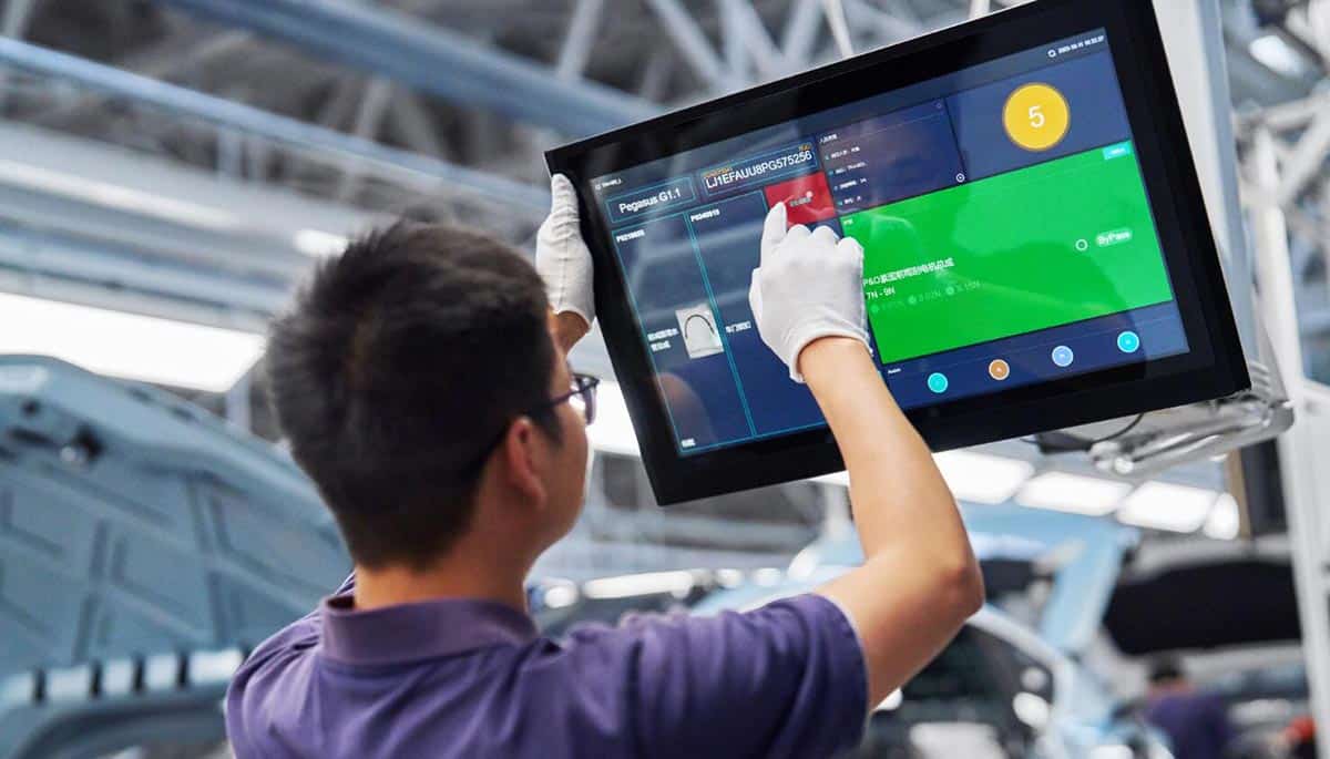 Nio opens F2 plant in NeoPark for public tours