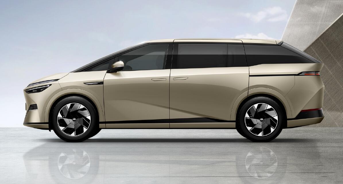 Xpeng unveils XNGP roadmap, new flying cars, bipedal robot at annual Tech Day event