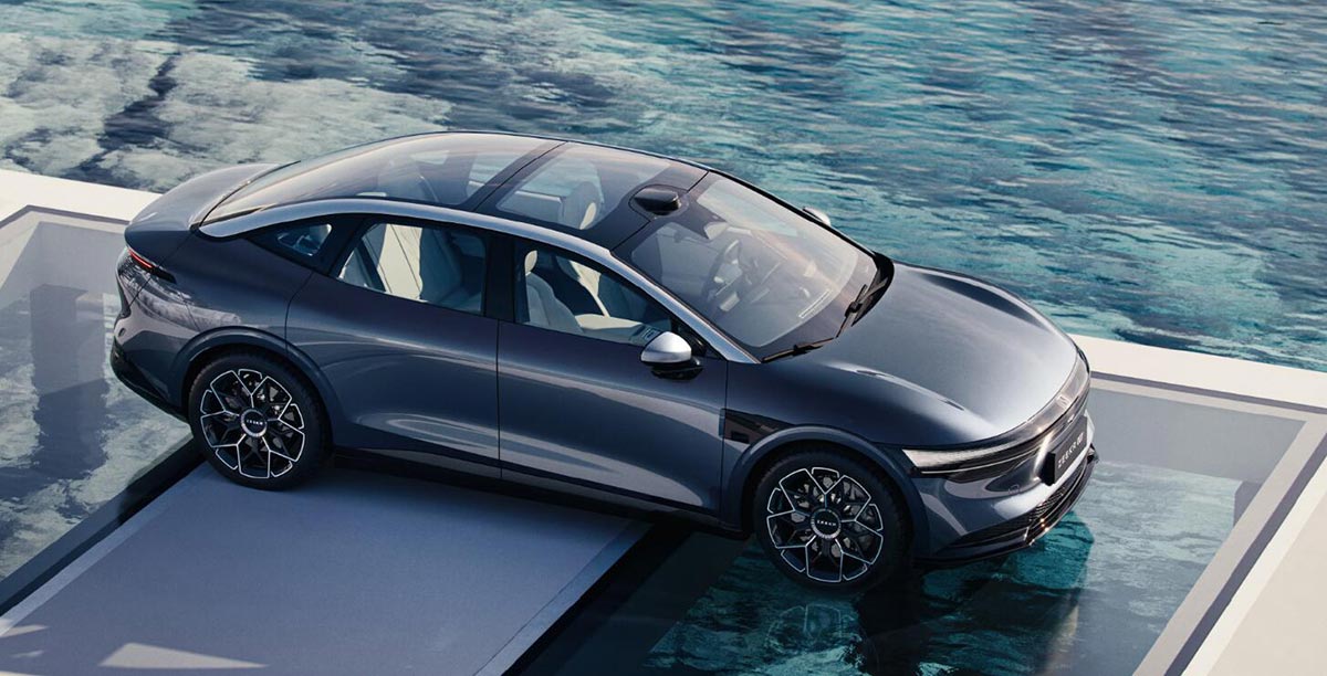 Zeekr reveals exterior of Zeekr 007 electric sedan