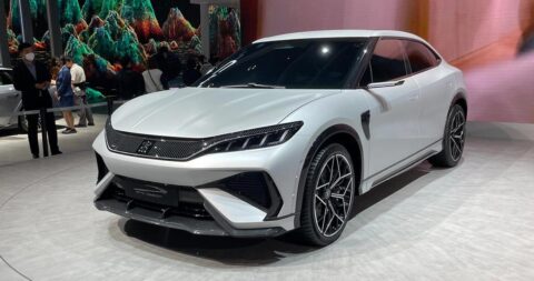 BYD to officially launch Song L on Dec 15, already gets over 11,000 pre-orders