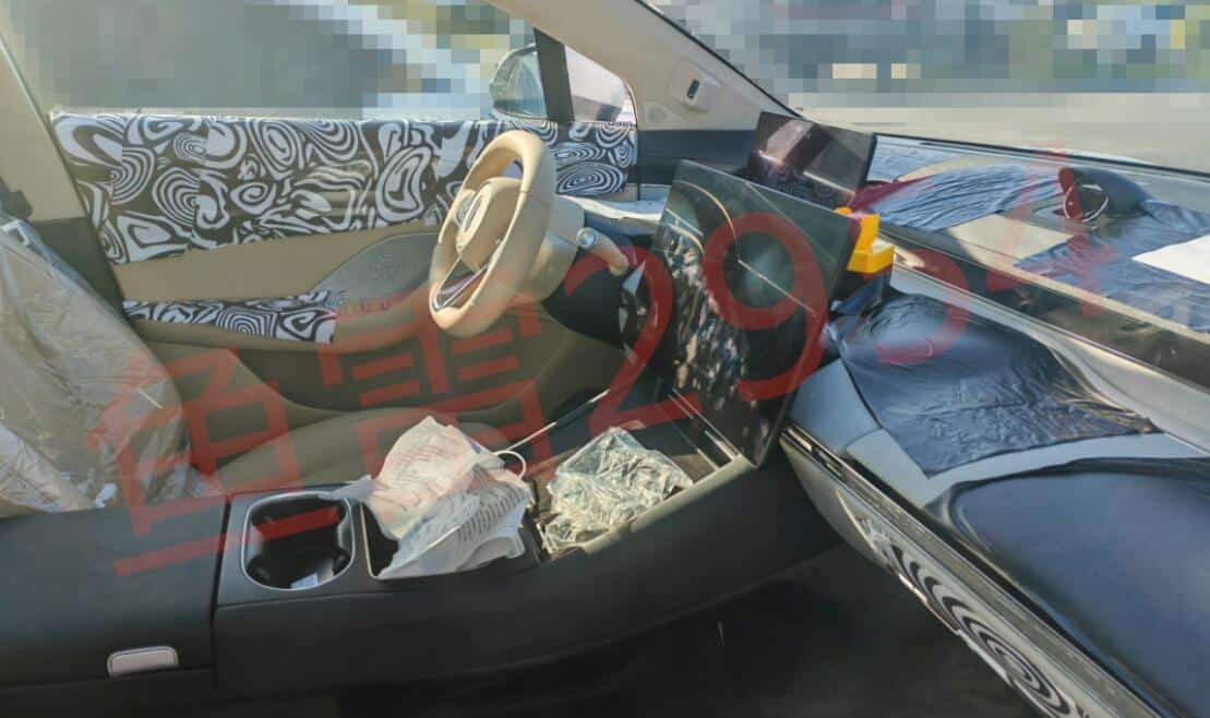 Huawei-backed Luxeed to launch 2nd model in H2 2024 to take on Tesla Model Y, report says