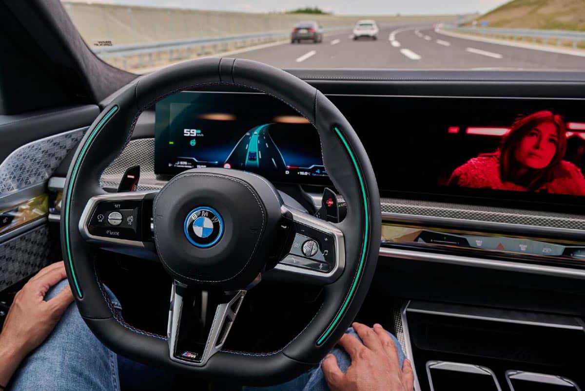 BMW gets permit to test vehicles with L3 self-driving features in Shanghai