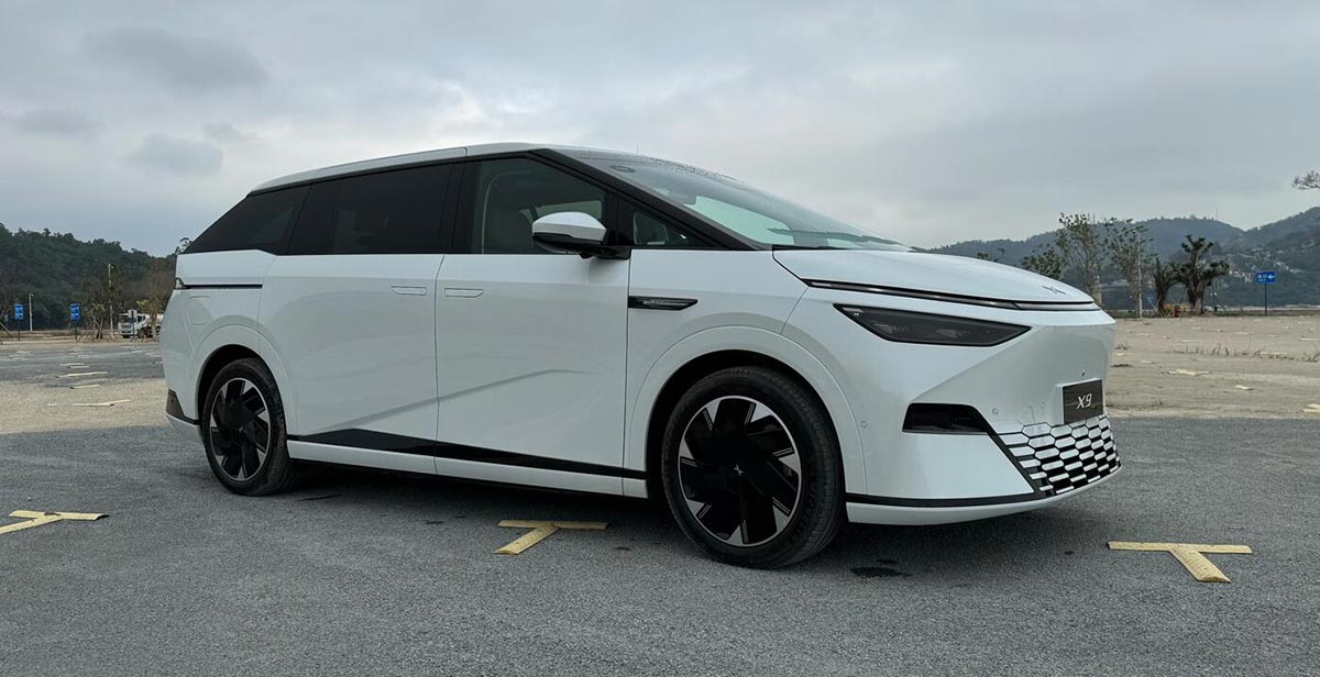 Xpeng to officially launch X9 MPV on Jan 1