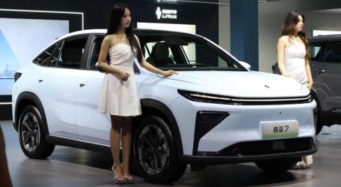 China NEV retail sales at 365,000 in Dec 1-17, up 4% from same period last month