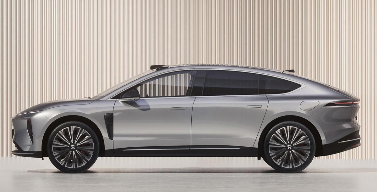 Nio unveils ET9 to take on Mercedes Maybach, deliveries to begin in Q1 2025