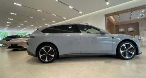 Nio App resumes showing wait times, most models 2-4 weeks