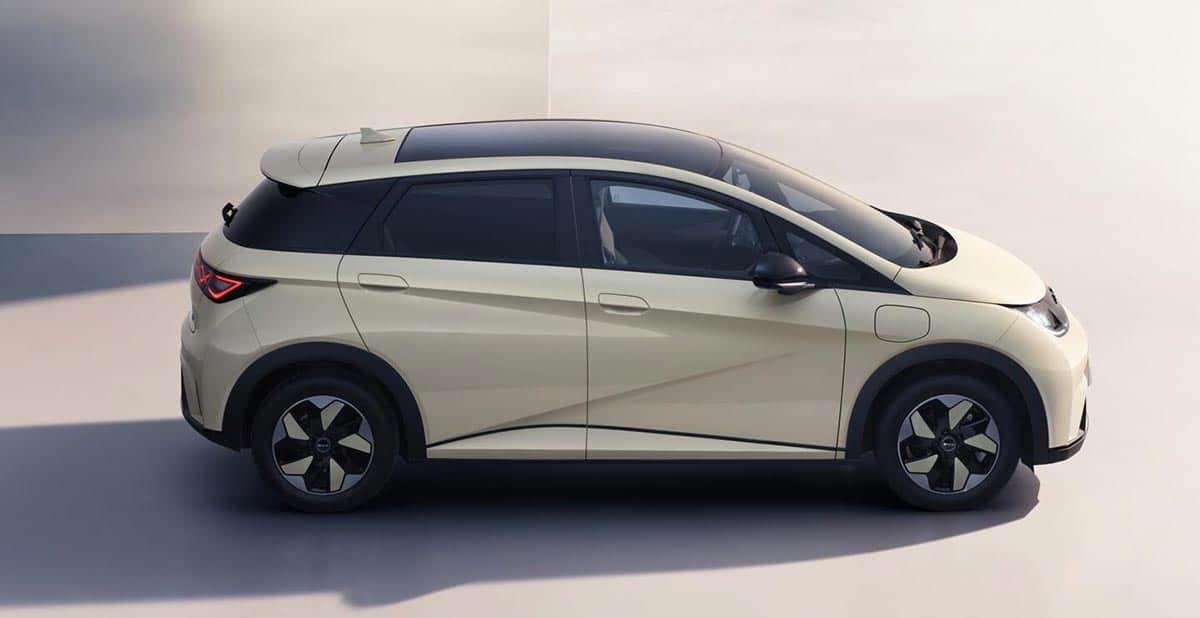 BYD launches refreshed Dolphin, reducing starting price by 15%