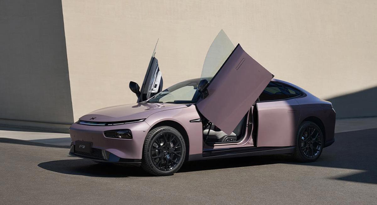 Xpeng launches new P7i variant with scissor doors, offers ,550 limited time discount