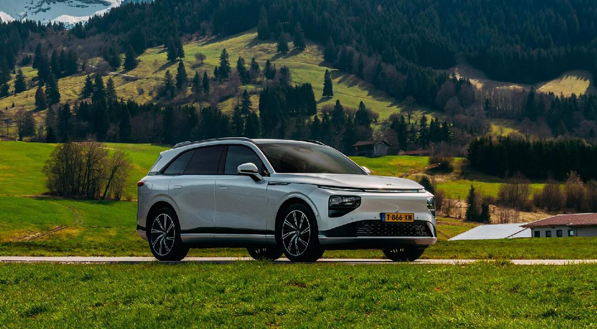 Xpeng introduces G9 SUV and P7 sedan in Germany