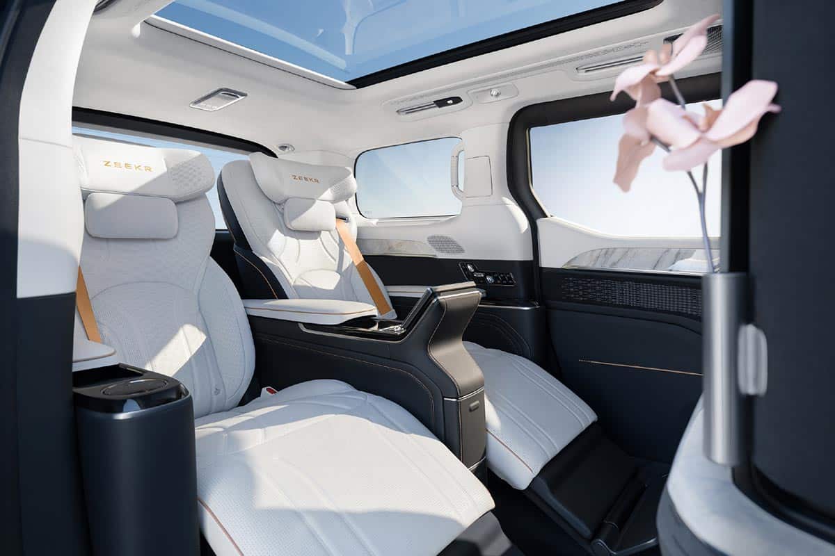 Zeek to launch 4-seat variant of Zeekr 009 MPV as its 6th model on Apr 19