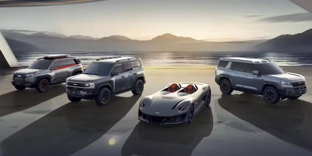 BYD Fang Cheng Bao unveils new model Bao 8 and 2 concept cars