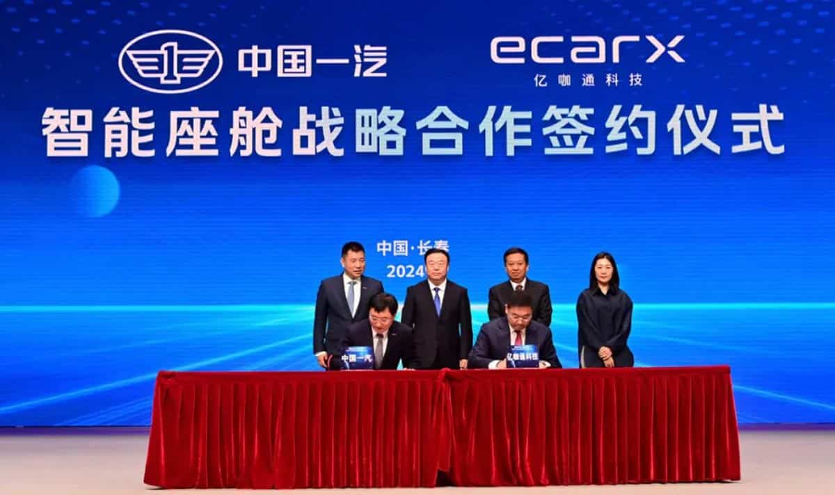 China FAW to launch high-end smartphone under Hongqi brand