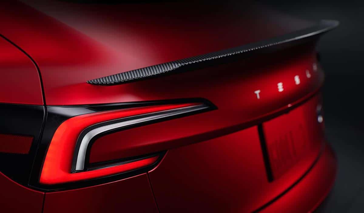 Tesla launches updated Model 3 Performance in China with pre-sale starting price of ,360