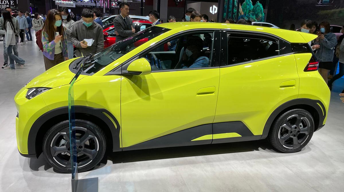 BYD recalls 16,666 Seagull EVs in China due to software issue that may prevent reverse camera image from displaying