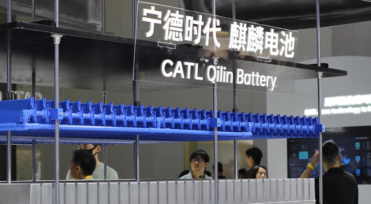 Exclusive: CATL has talked with dozen automakers for tech licensing; working on 2nd-gen sodium batteries