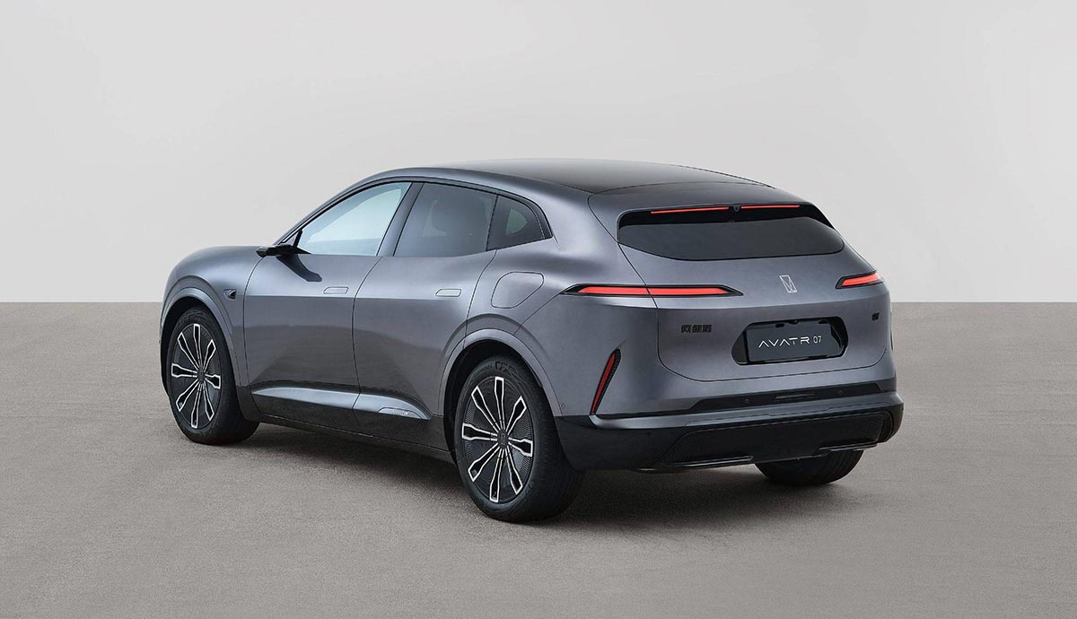 Avatr teases new model Avatr 07, pivots to EREVs to boost sales