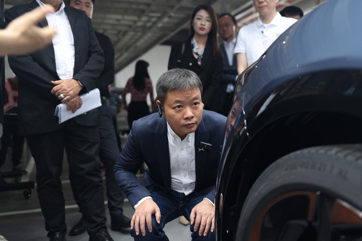 Nio CEO picks Xpeng X9 MPV as his 1st non-Nio branded car choice in 8 years