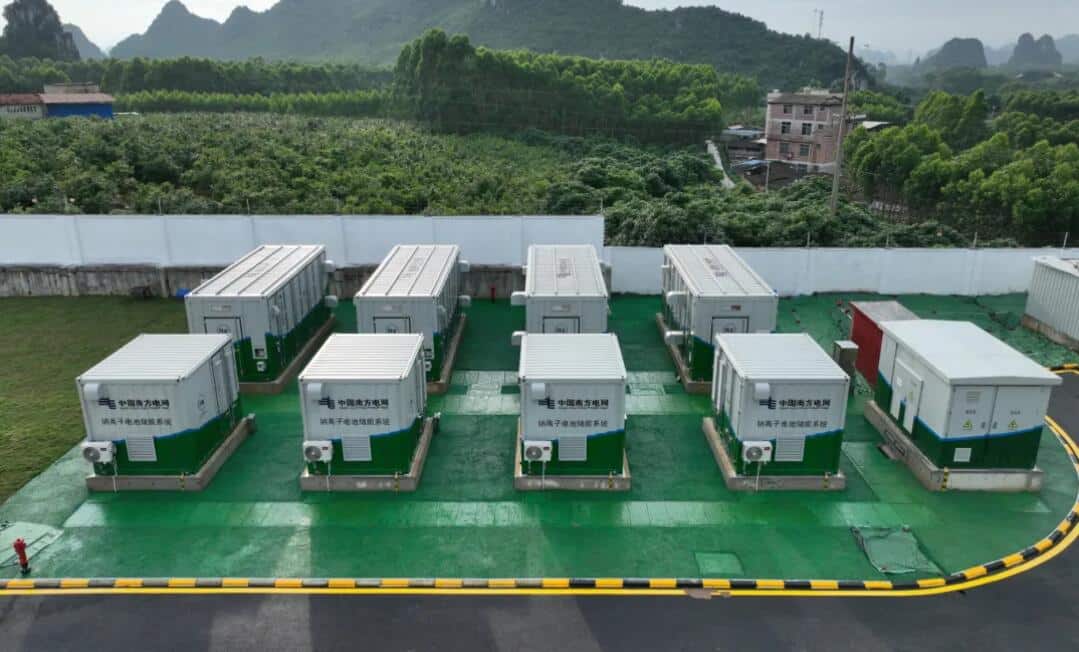 China's 1st large-scale sodium battery energy storage station put into operation