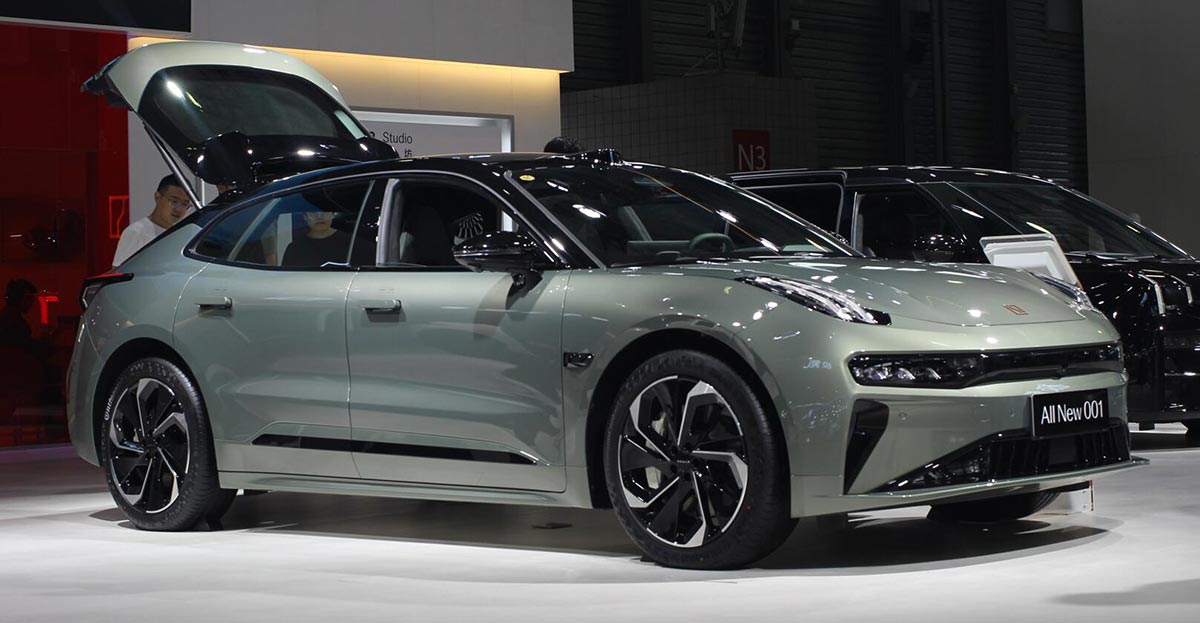 Zeekr reports big reduction in net loss in 1st earnings report after US IPO