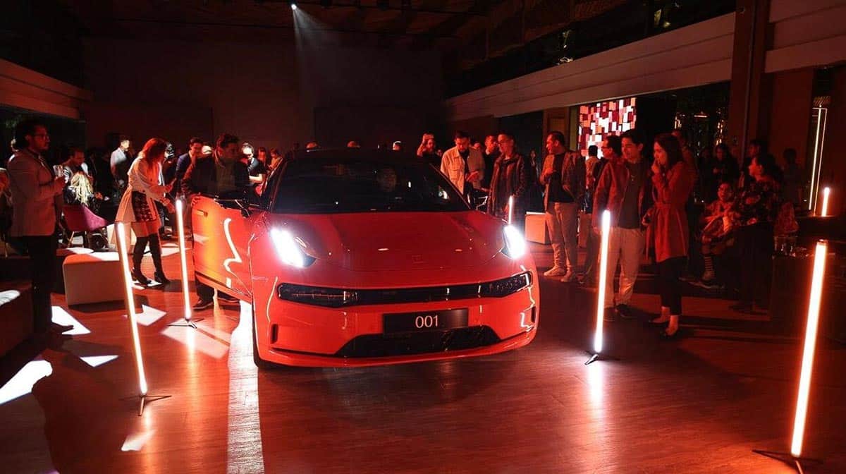 Zeekr launches Zeekr 001 and Zeekr X in Mexico