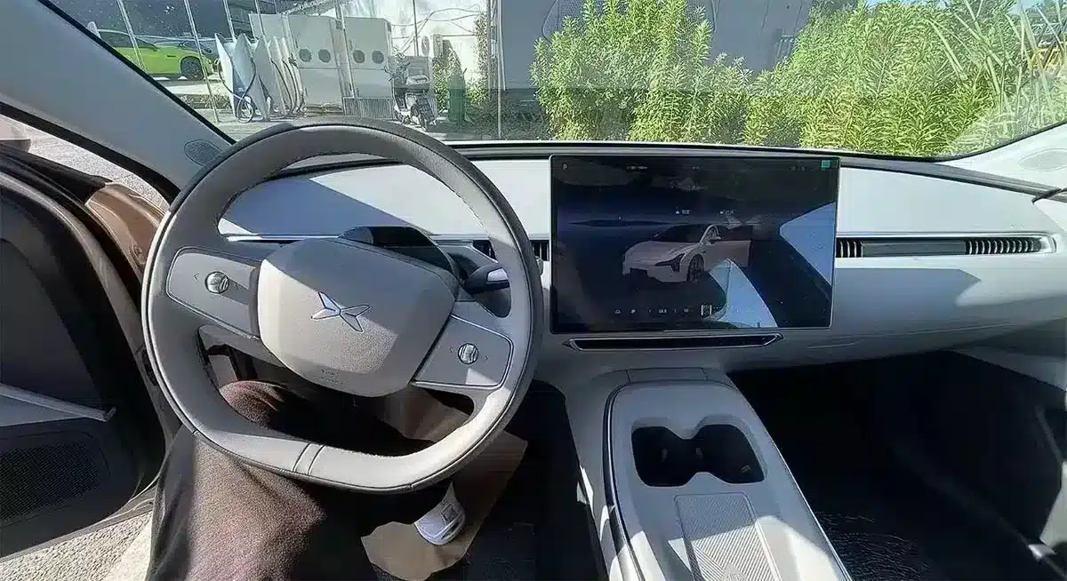 Spy shots reveal interior of Xpeng Mona M03