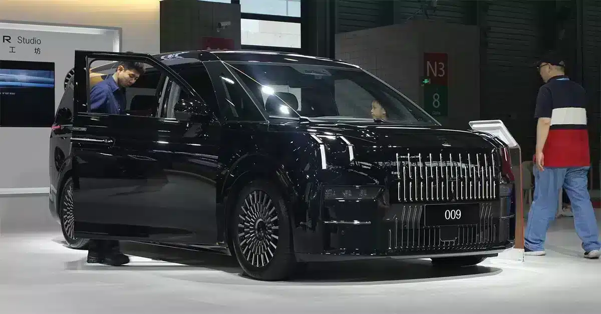 Zeekr hits 300,000th unit delivery milestone as it makes 3-week production line upgrade