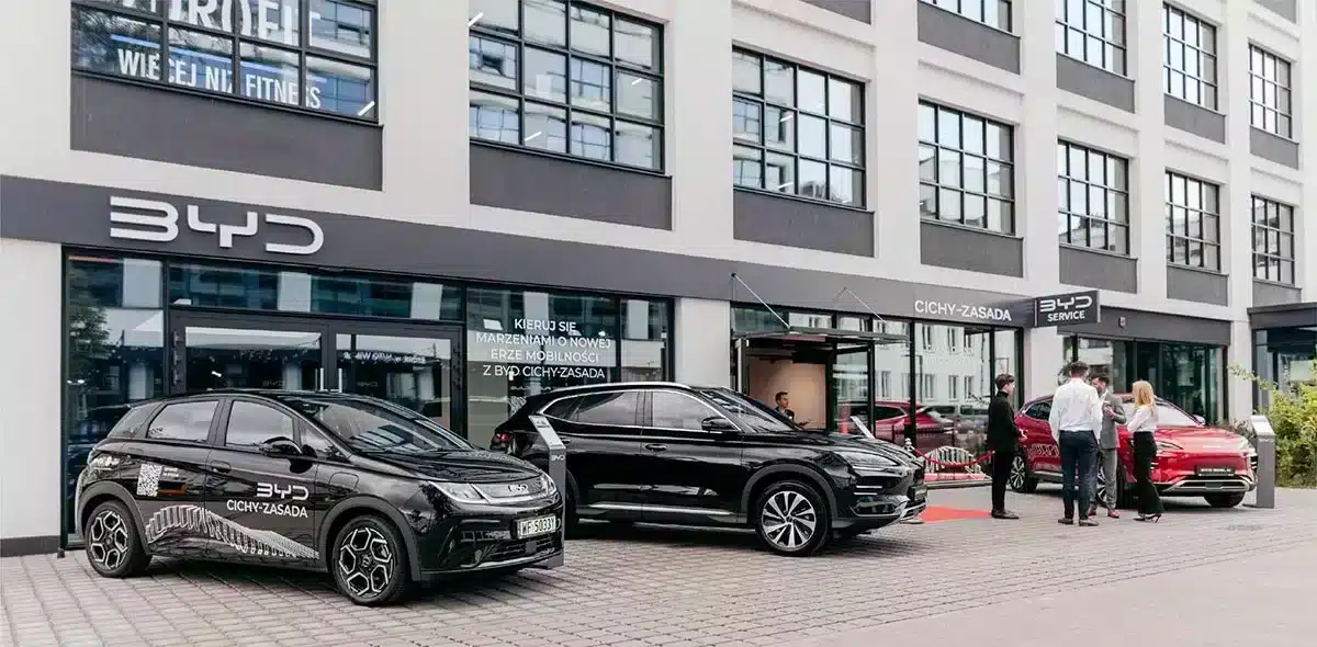 BYD opens 1st dealership store in Poland