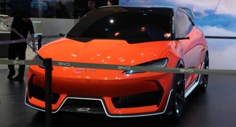 BYD's auto insurance unit posts net income of 0,000 in Q2