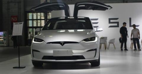 Tesla recalls 870 imported Model X cars in China