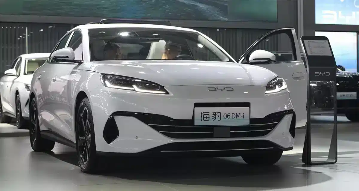 BYD to buy its German distributor Hedin Electric