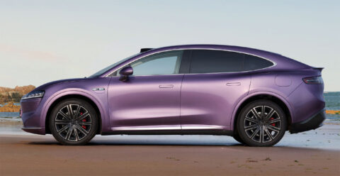 Huawei launches Luxeed R7 as another Tesla Model Y rival, starting at ,940