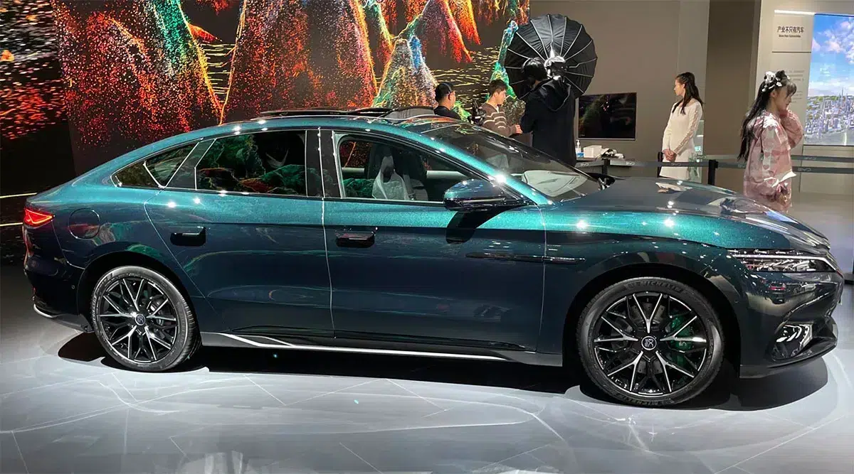 BYD expects to sell 100,000 EVs in Mexico in 2025