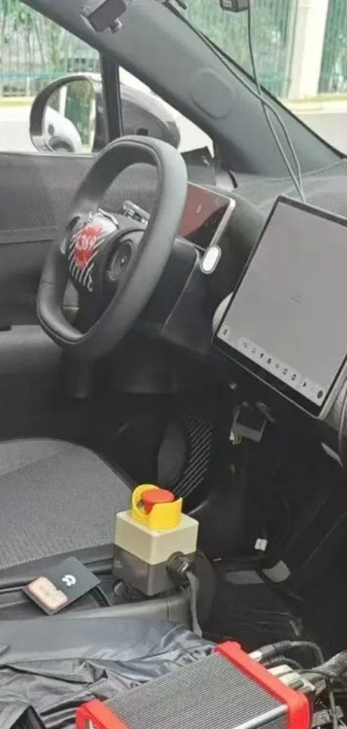 Nio Firefly: New spy shot shows body side