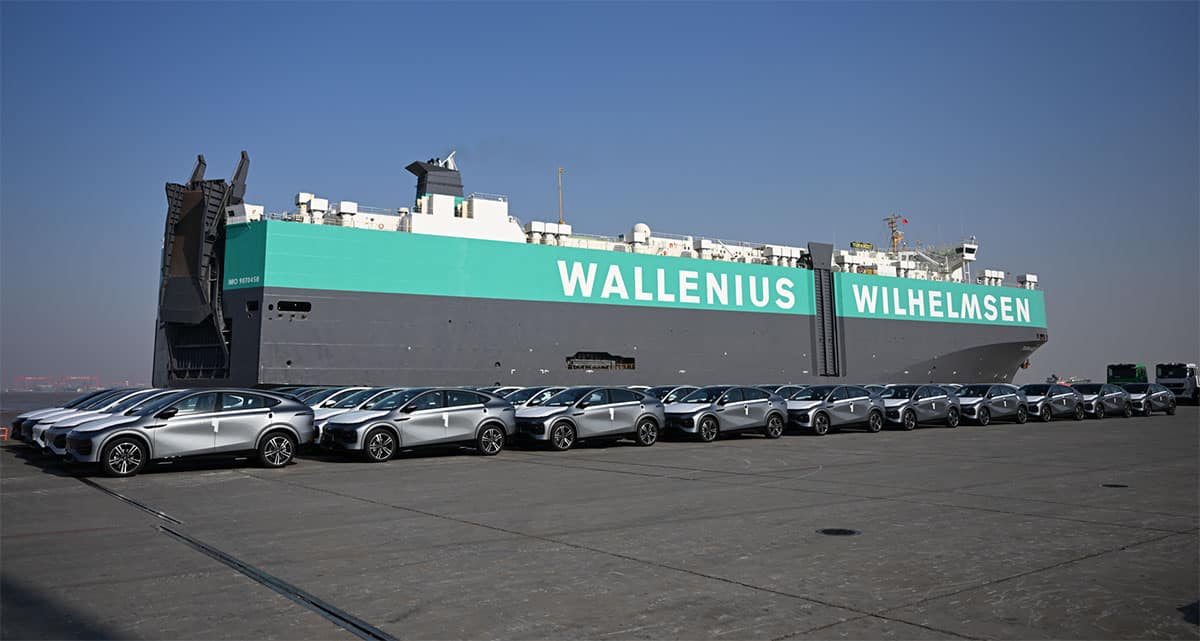 Xpeng ships 2nd batch of G6 SUVs to Australia, opens 1st local flagship showroom