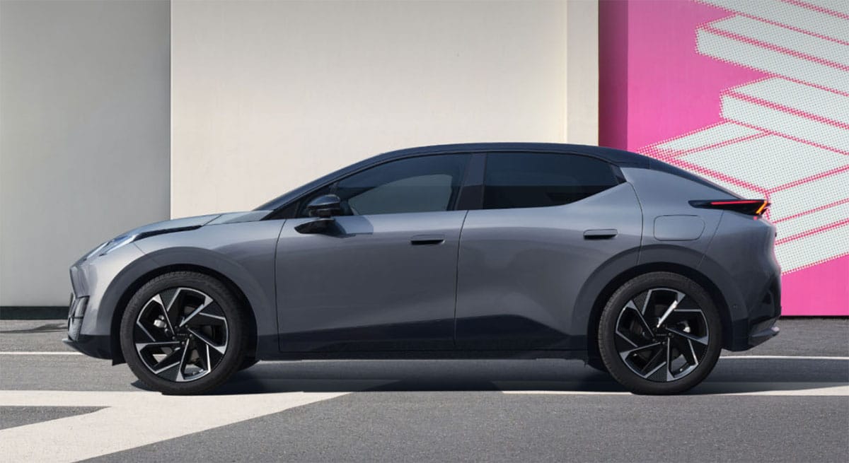 Lynk & Co launches 2nd electric model Z20, with starting price of ,040