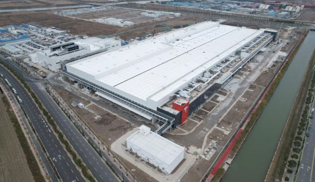 Tesla completes construction of Shanghai Megafactory, begins trial production