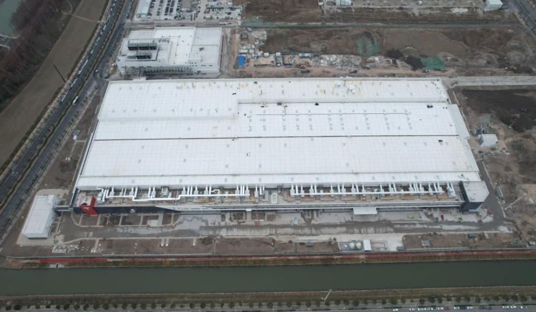 Tesla completes construction of Shanghai Megafactory, begins trial production