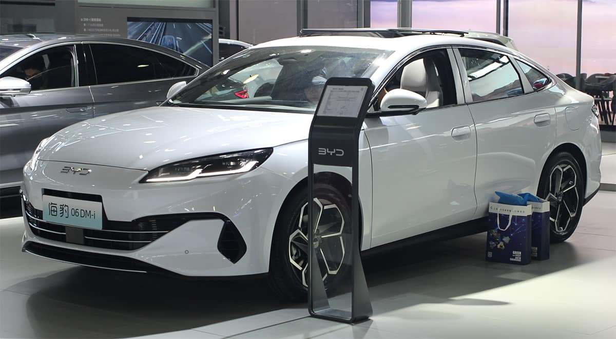 Shenzhen produces nearly 2.94 million NEVs in 2024