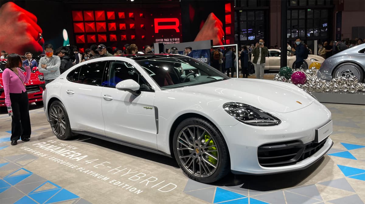 Porsche deliveries in China fall for 3rd consecutive year, plans to downsize sales outlets
