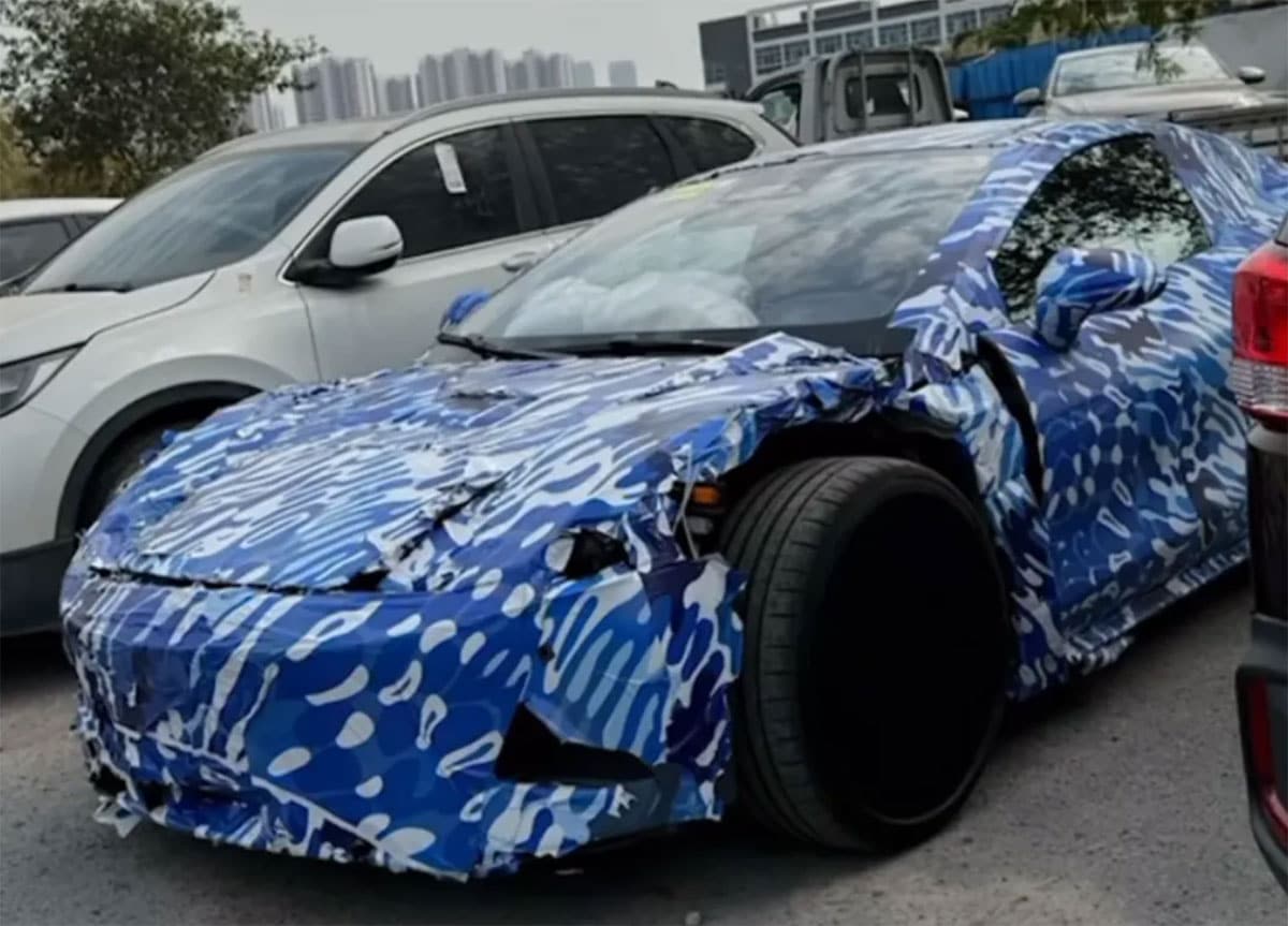 Denza working on electric sports car, spy photos show