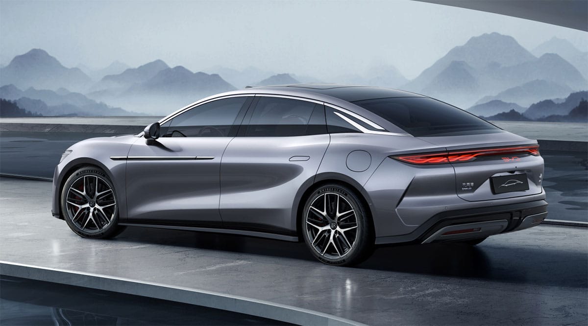 BYD shares official images of Han L and Tang L, with debut 1 day away