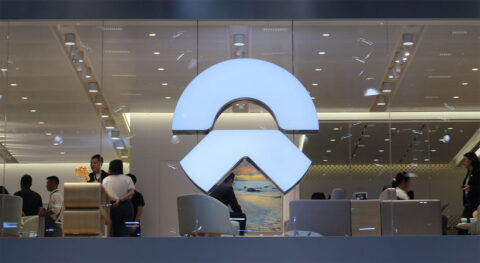 Analysts raise '5 big conjectures for 2025', 'Xiaomi acquiring Nio' included